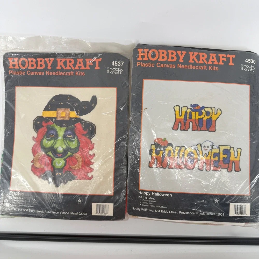 Vintage Hobby Kraft Halloween Plastic Canvas Kits Witch Happy Halloween needle